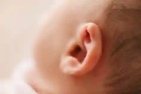 Советы по избавлению от ушной инфекции у младенцев и детей