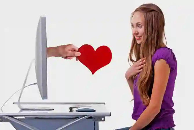 Секреты виртуальной харизмы: как начать разговор с понравившейся девушкой в интернете