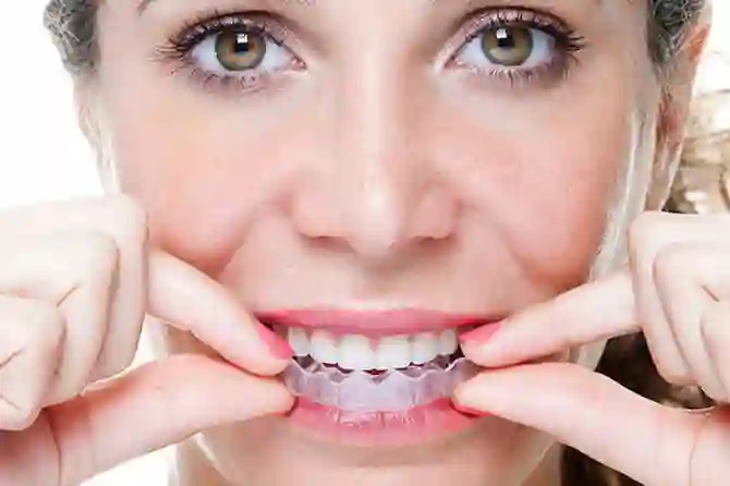 Скрежет зубов во сне (бруксизм): причины, последствия и лечение дисфункции